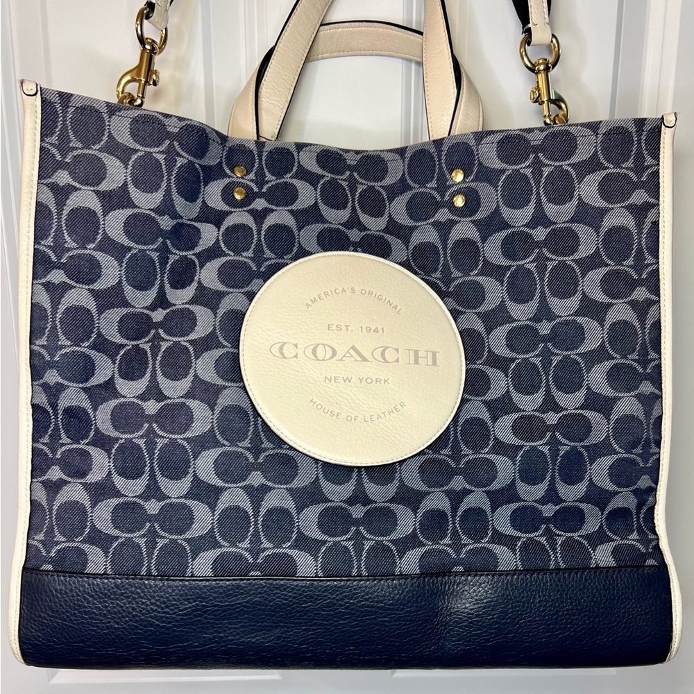 COACH Dempsey Tote 40 In Signature Blue Jacquard with Patch Bag